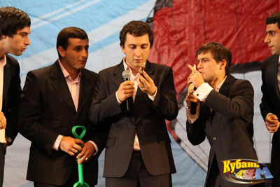 Голос «Маленькой страны» в большом КВНе